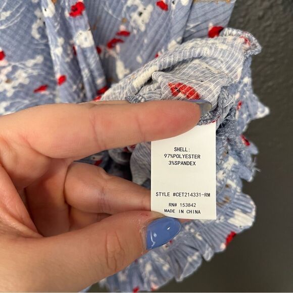 MELLODAY Ruffle Sleeve Faux Wrap Top - Picture 8 of 10